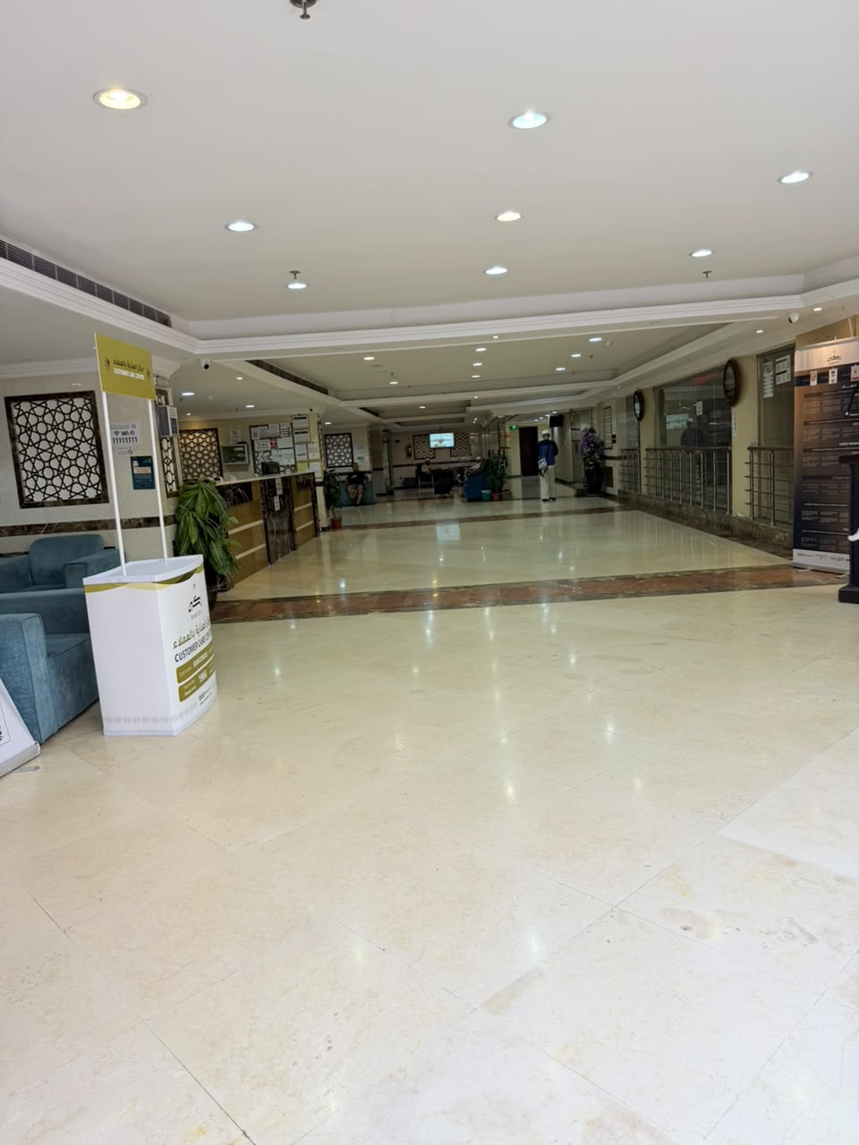 Hotel cover