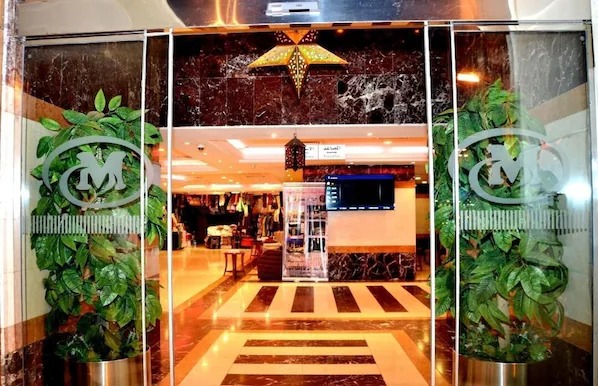 Hotel cover