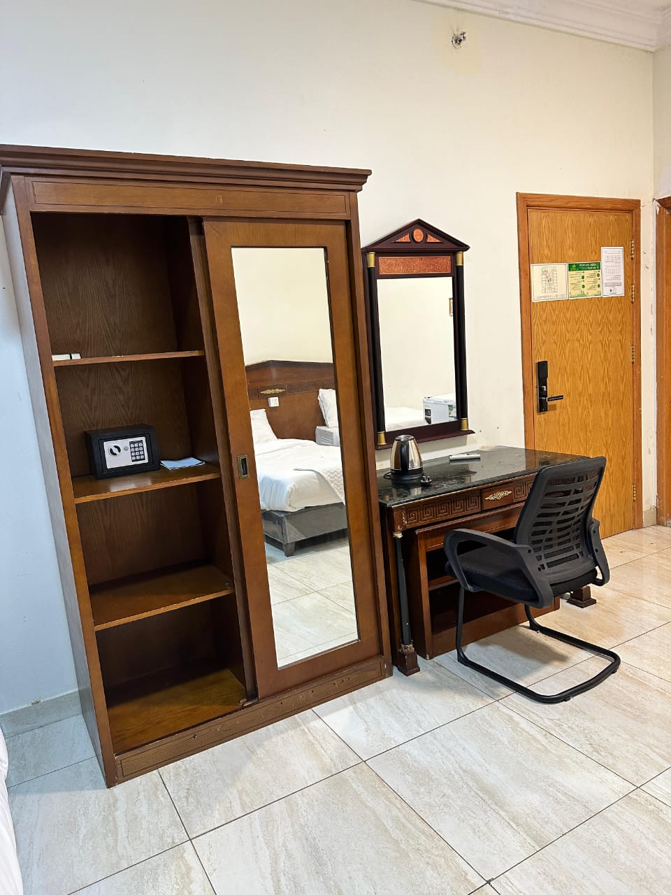 Hotel picture