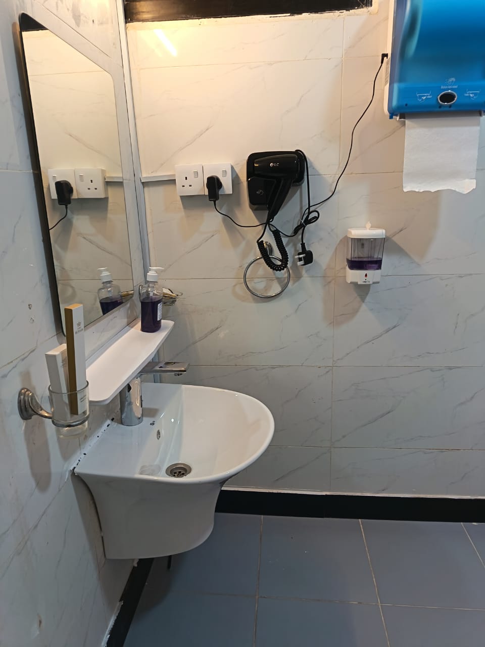 Hotel picture
